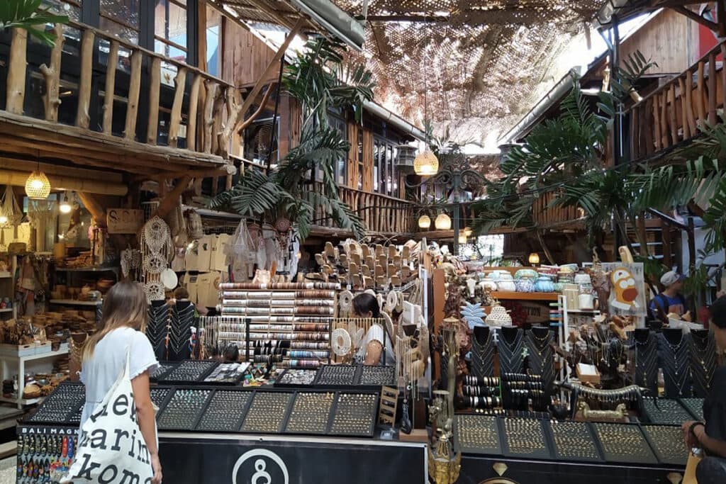 love anchor in canggu