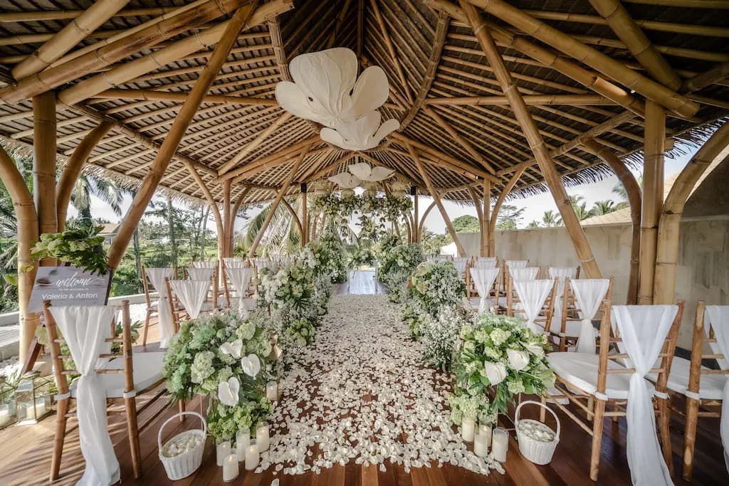 intimate wedding bali