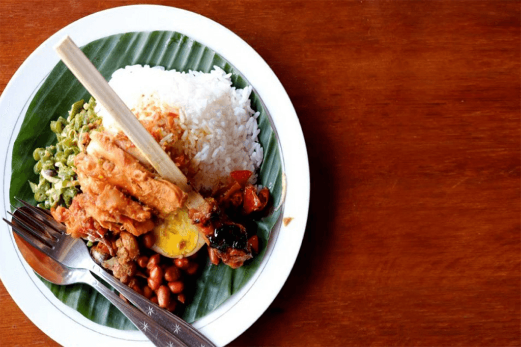 Nasi Ayam Kedewatan Ibu Mangku Ubud